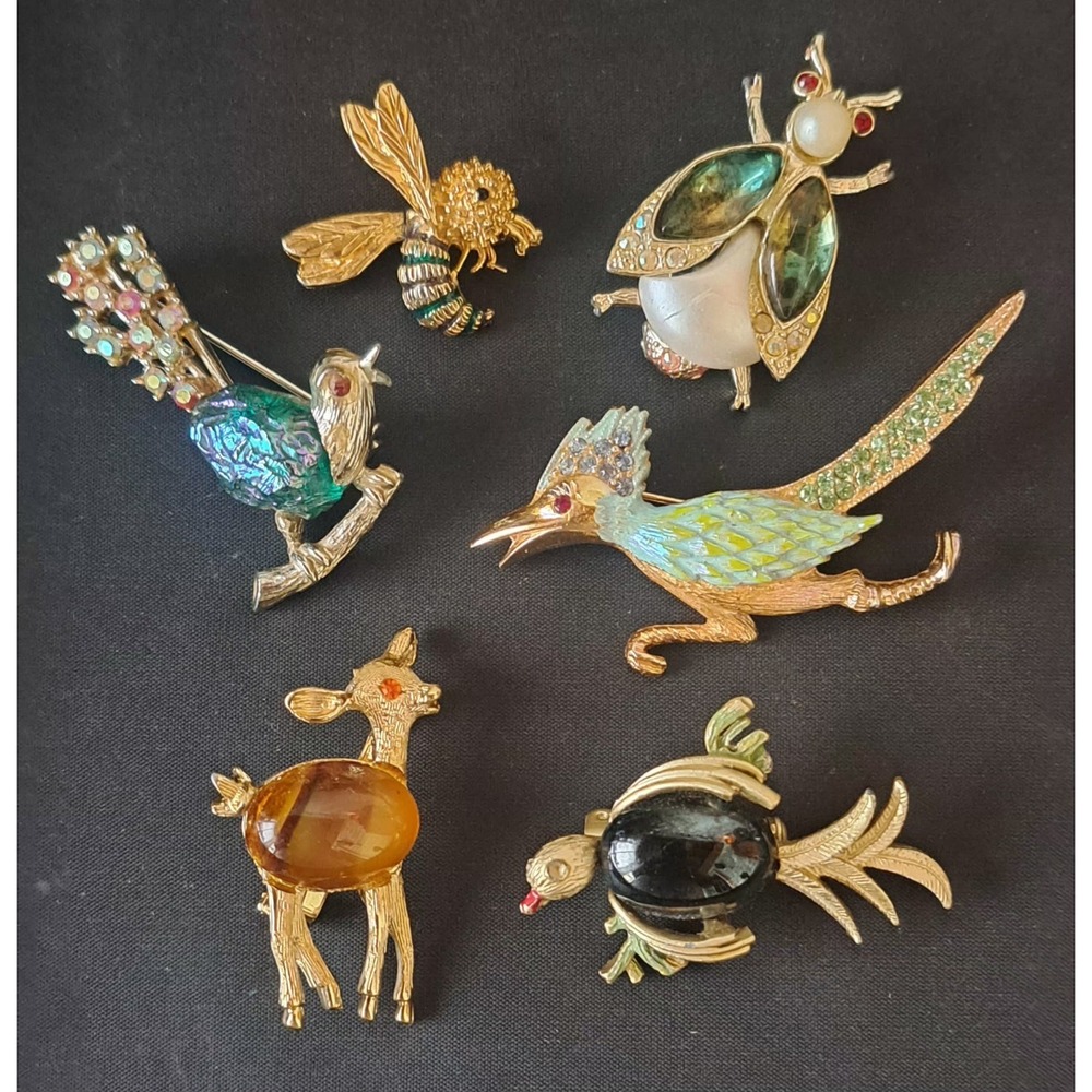 Vintage Figural Birds n Bee Brooch Pin Lot